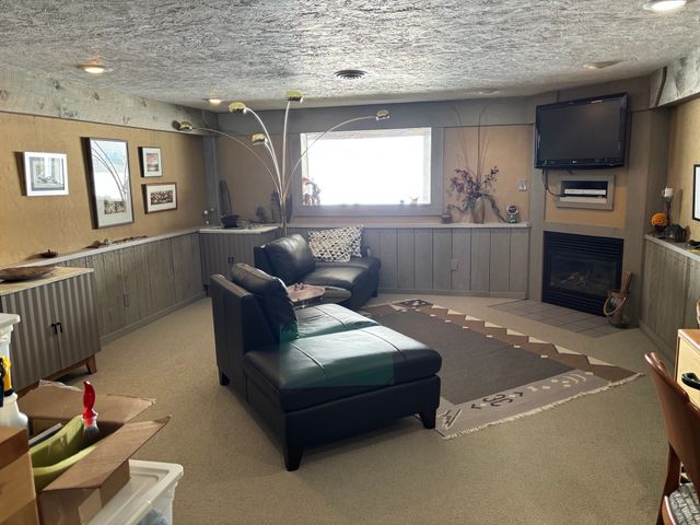 11 NIAGARA Pier 11, Erie, PA 16507