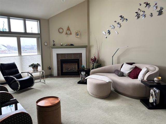 11 NIAGARA Pier 11, Erie, PA 16507