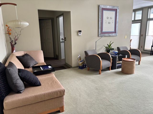 11 NIAGARA Pier 11, Erie, PA 16507