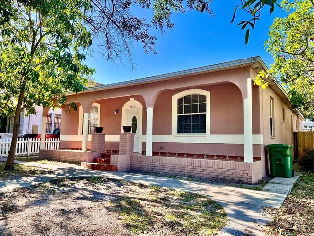 2324 W PALMETTO STREET, Tampa, FL 33607