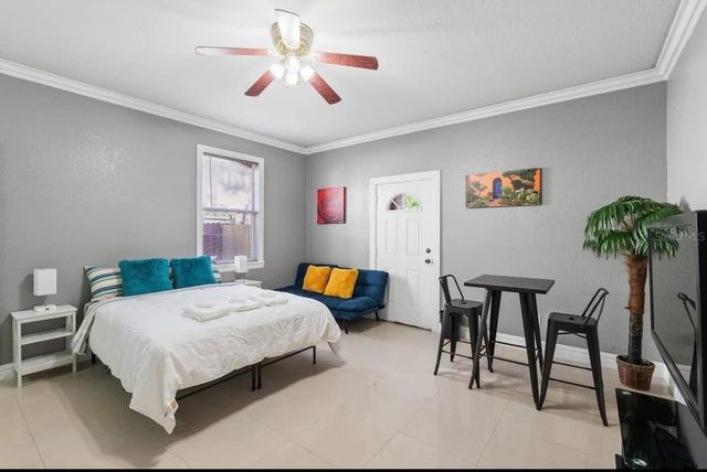 2324 W PALMETTO STREET, Tampa, FL 33607