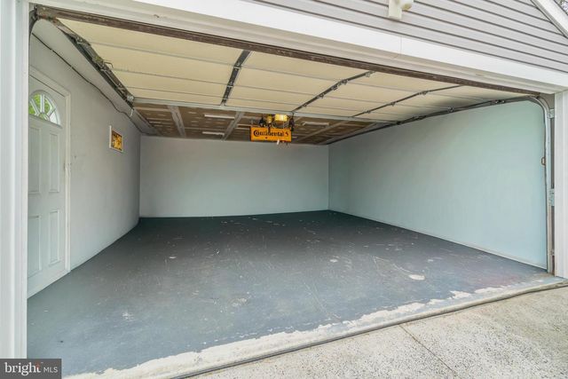 36 MOHAWK AVE, Clementon, NJ 08021