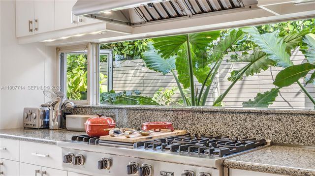 4805 Cherokee Avenue, Miami Beach, FL 33140