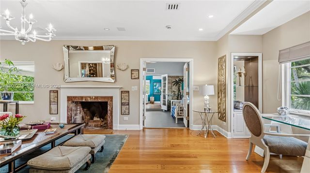4805 Cherokee Avenue, Miami Beach, FL 33140