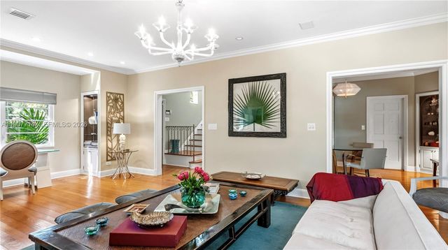 4805 Cherokee Avenue, Miami Beach, FL 33140