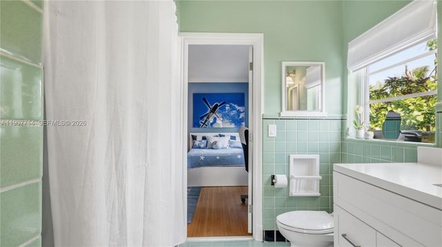 4805 Cherokee Avenue, Miami Beach, FL 33140