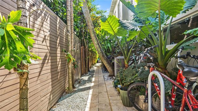 4805 Cherokee Avenue, Miami Beach, FL 33140