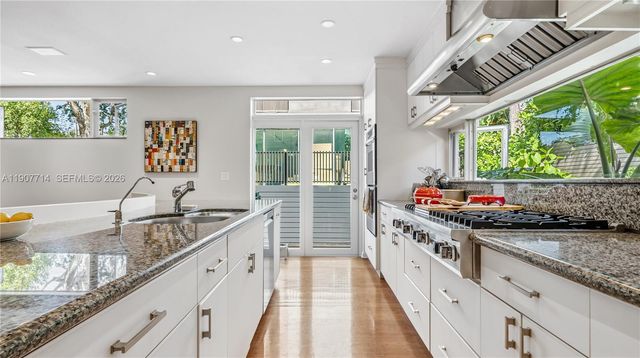 4805 Cherokee Avenue, Miami Beach, FL 33140