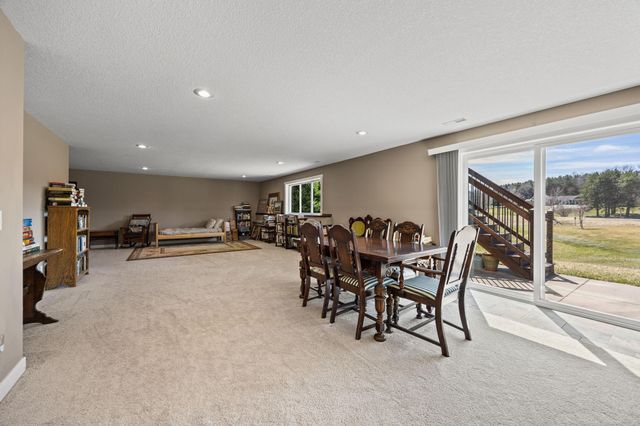 334 Kamloops Place, River Falls, WI 54022