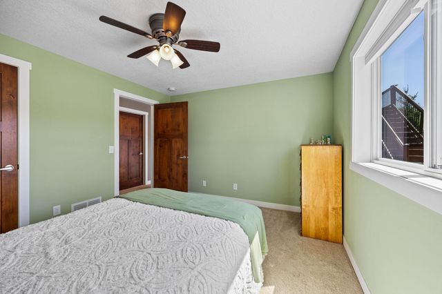 334 Kamloops Place, River Falls, WI 54022