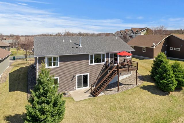 334 Kamloops Place, River Falls, WI 54022