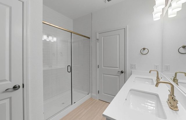 525 Madelines Meadow LN, Georgetown, TX 78626