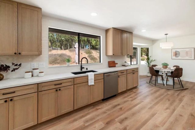 1650 Silver Tree Lane, Escondido, CA 92026