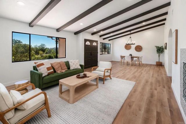 1650 Silver Tree Lane, Escondido, CA 92026