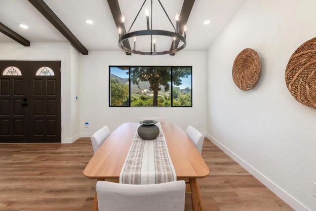 1650 Silver Tree Lane, Escondido, CA 92026