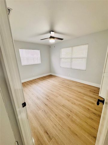 2837 18TH AVENUE N, St Petersburg, FL 33713