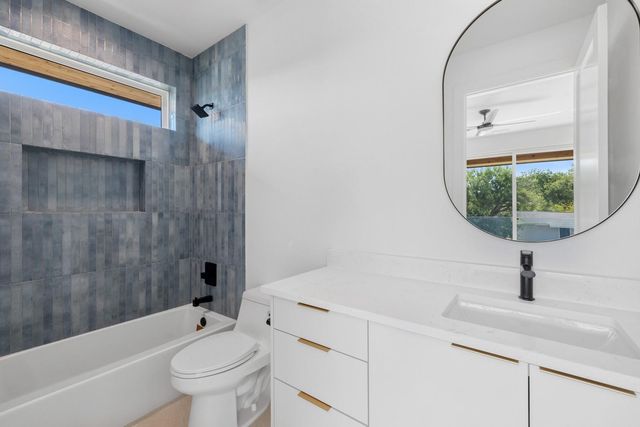4806 Richmond Ave 1, Austin, TX 78745