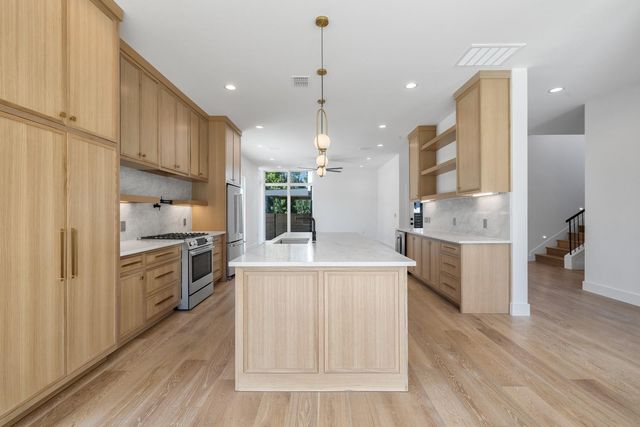 4806 Richmond Ave 1, Austin, TX 78745
