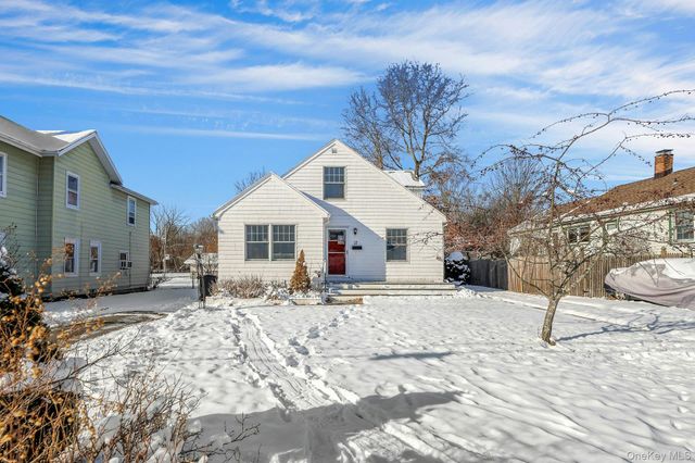 17 Klein Avenue, West Nyack, NY 10994