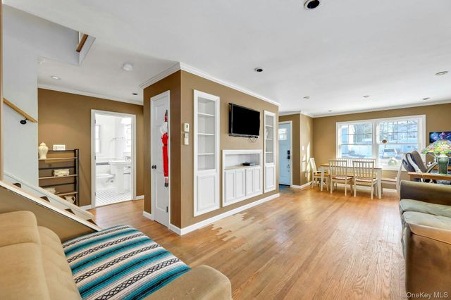 17 Klein Avenue, West Nyack, NY 10994