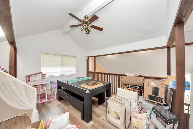 18 N Deerfoot Circle, The Woodlands, TX 77380