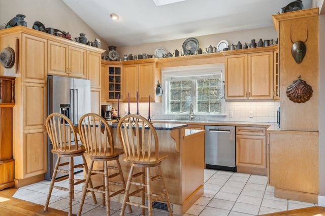 55 West View Drive, Peterborough, NH 03458