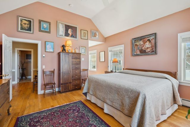 55 West View Drive, Peterborough, NH 03458