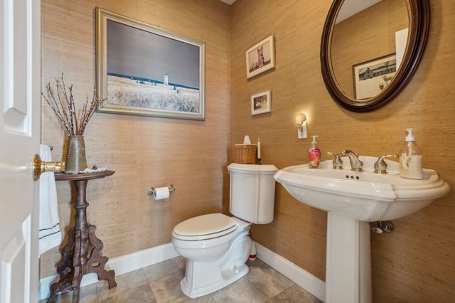 55 West View Drive, Peterborough, NH 03458