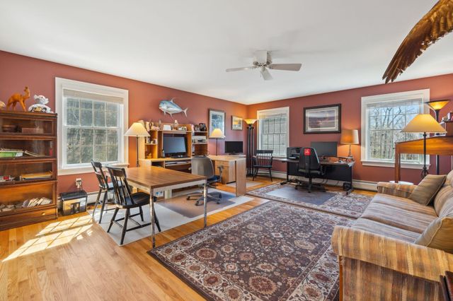55 West View Drive, Peterborough, NH 03458