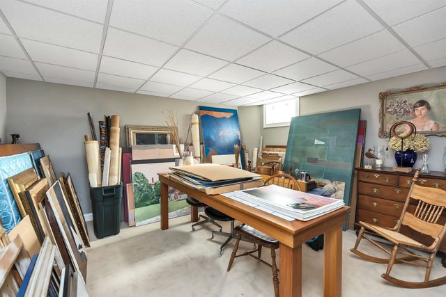 55 West View Drive, Peterborough, NH 03458