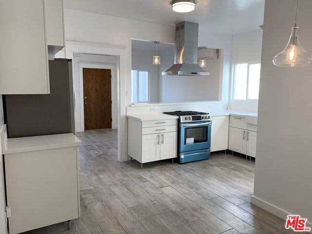 2600 Michigan Avenue, Los Angeles, CA 90033