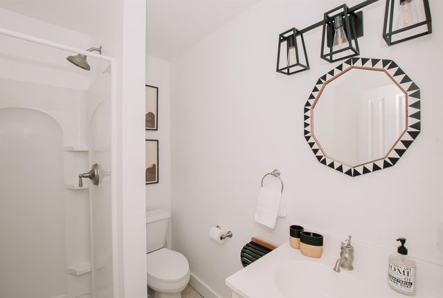 51 High Street, Ludlow, VT 05149