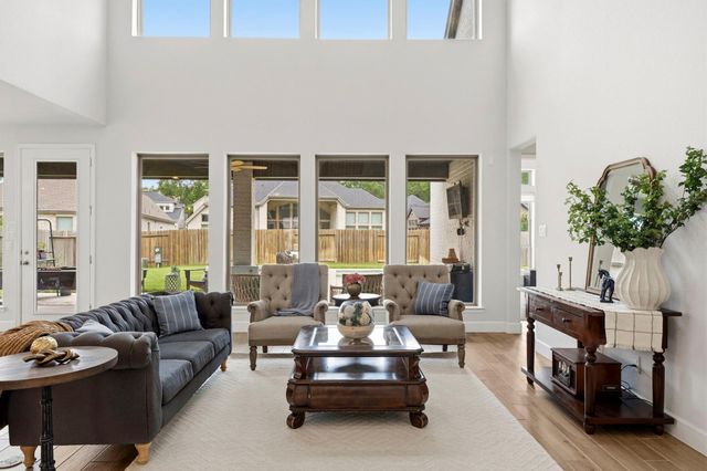 442 Patina Drive, Montgomery, TX 77316