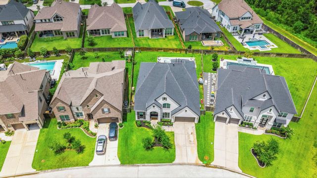 442 Patina Drive, Montgomery, TX 77316