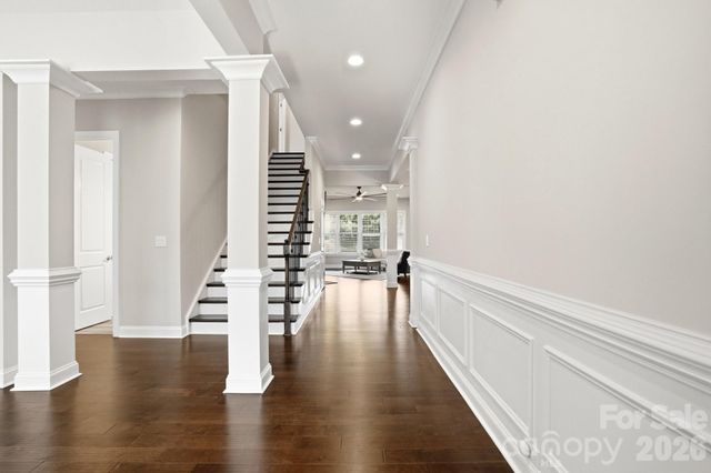 301 Hollyhock Drive, Matthews, NC 28104