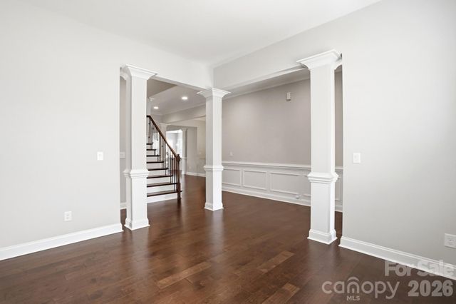 301 Hollyhock Drive, Matthews, NC 28104