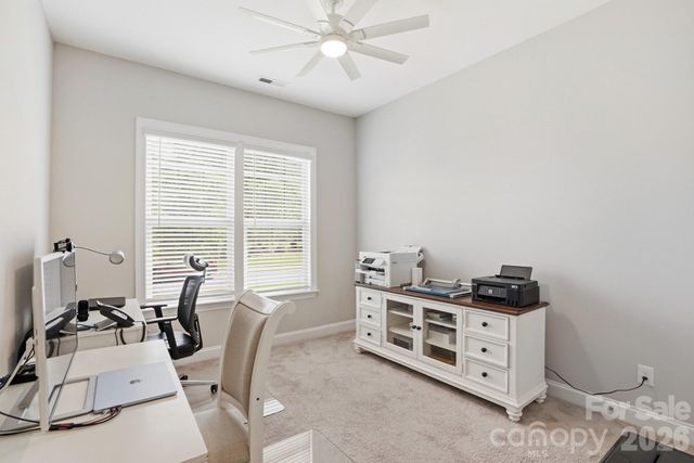 301 Hollyhock Drive, Matthews, NC 28104