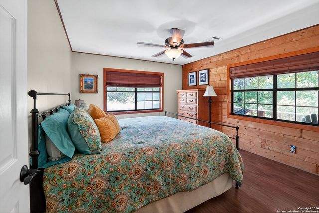 648 Bluff Creek, Leakey, TX 78873