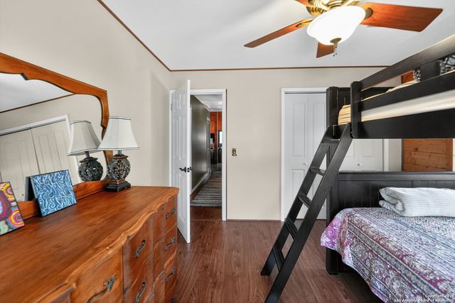 648 Bluff Creek, Leakey, TX 78873