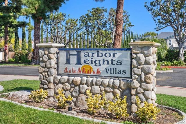 16394 Del Oro Cir 135, Huntington Beach, CA 92649