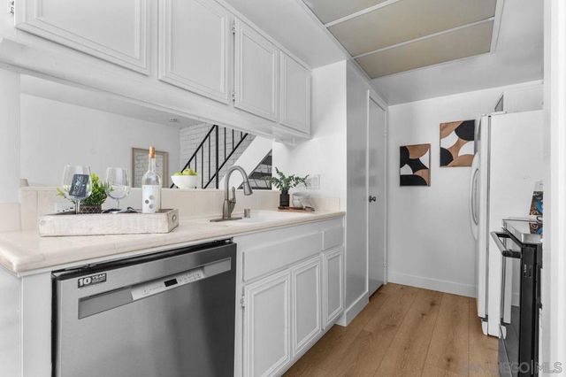 16394 Del Oro Cir 135, Huntington Beach, CA 92649