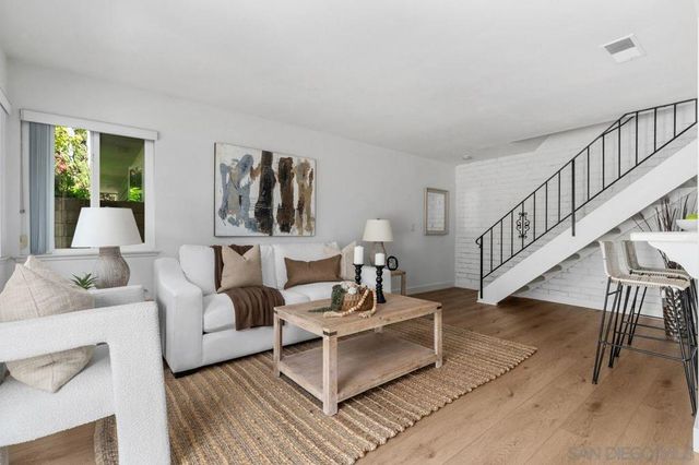 16394 Del Oro Cir 135, Huntington Beach, CA 92649