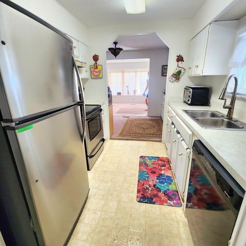 98 Camino Del Rio, Port St. Lucie, Port St Lucie, FL 34952