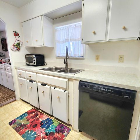 98 Camino Del Rio, Port St. Lucie, Port St Lucie, FL 34952