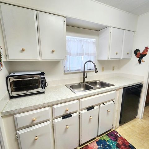 98 Camino Del Rio, Port St. Lucie, Port St Lucie, FL 34952