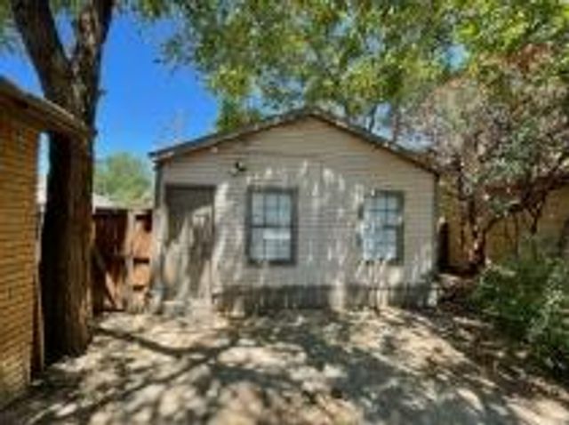 2619 29th Street, Lubbock, TX 79410