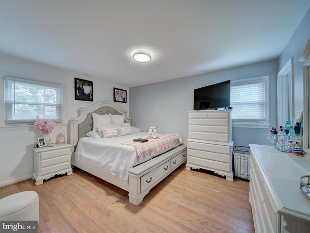 11286 LUCASVILLE RD, Manassas, VA 20112