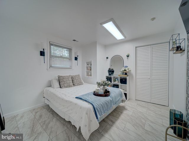 11286 LUCASVILLE RD, Manassas, VA 20112