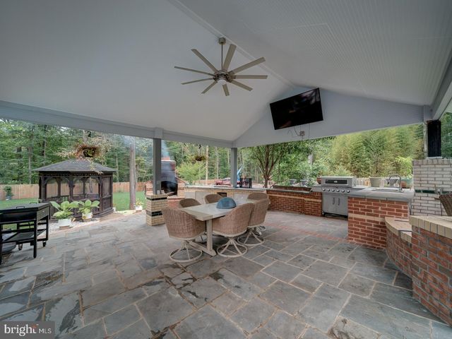 11286 LUCASVILLE RD, Manassas, VA 20112