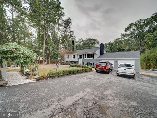 11286 LUCASVILLE RD, Manassas, VA 20112
